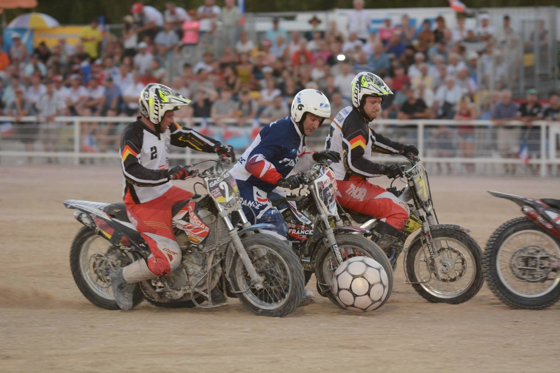 Débuter le moto ball